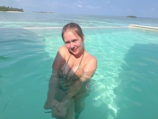 Maja Meer: चूत में वीर्य के साथ हॉट छुट्टी चुदाई !!