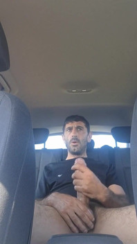 Hombre Maduros Masturbandose Desnudo En El Coche '