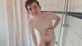 Showering with You and Washing My Cute Body - Prettyboi2000x