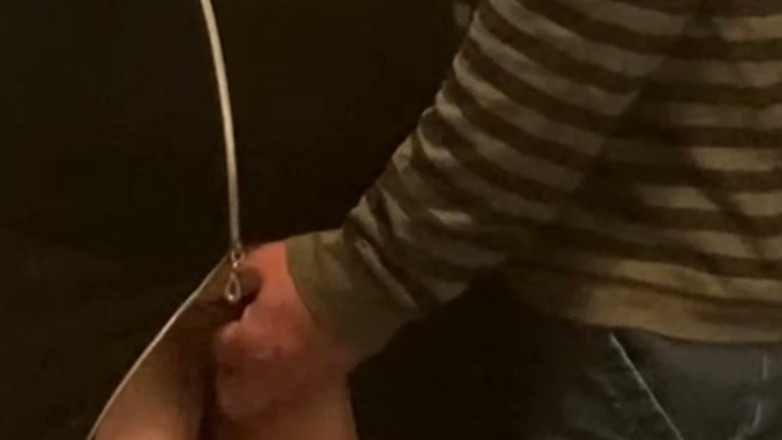 PriyaNaavya: Stranger Old Man Stick His Finger in Her Pussy
