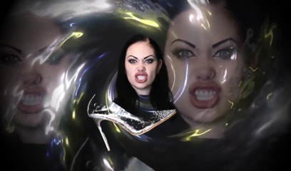 Goddess Misha Goldy: Чем больше вы будете смотреть за этим, тем больше вы будете втянуты в зависимость на высоких каблуках!