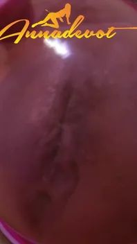 Shaved Pussy Pumped up - That's Just Horny I Can Tell You When the Shaved Pussy Is Inflated Nicely with Negative Pressure