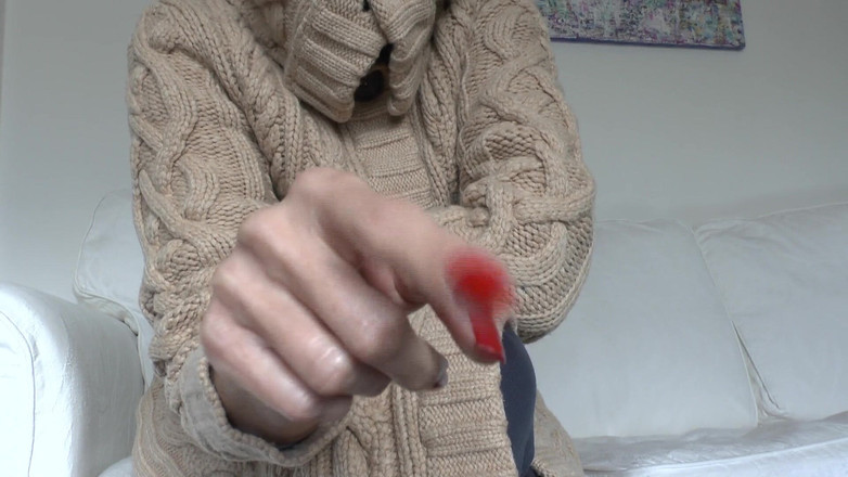 Lady Victoria Valente: Voel mijn vingernagel op je borst, krabben, Lady Victoria Valente