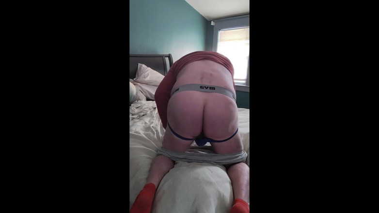 beardaddychub: Mengusik pantat saya untuk dikongkek untuk awak!