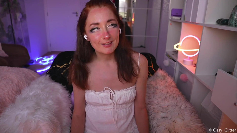 Cissy Glitter: व्यभिचार करवाने वाला पति फंतासी रोलप्ले