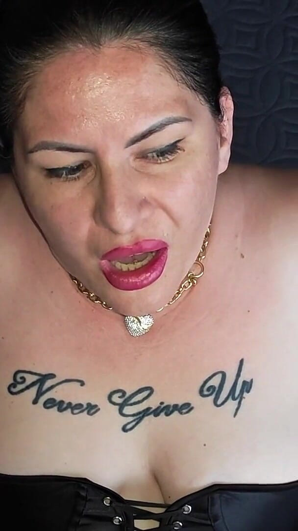 Lady Lena XXX: Sex oral dominant / Orgasm distrus