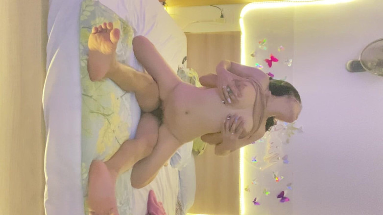 MiuBabee: Vận động viên với bạn trai của cô ấy làm tình