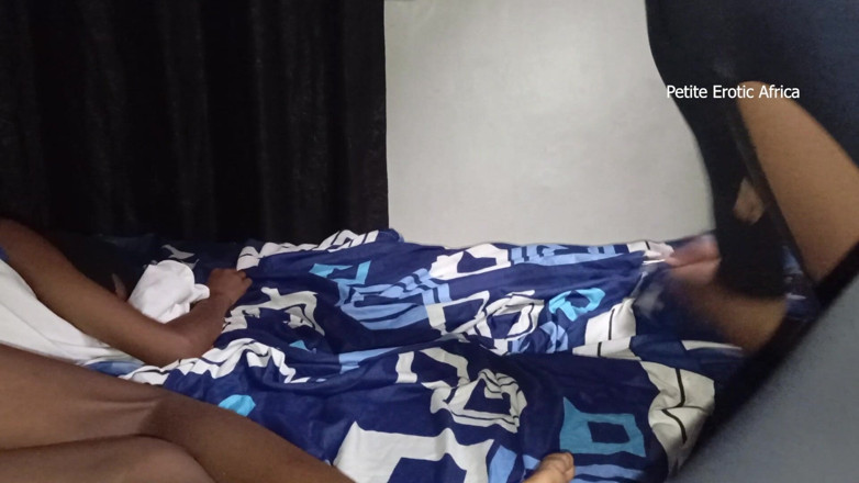 Petite Erotic Africa: Reverse Missionary with Skinny Girl