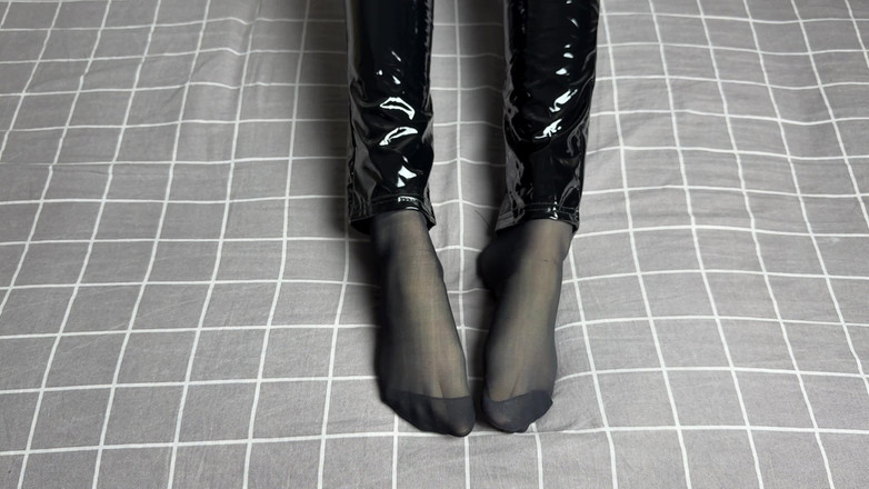 Gloria Gimson: Feet Domination with Girl in Latex Bodysuit Part 1