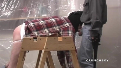 FETISH BDSM STUDIO: Sessione di sculacciate di papà con umiliazione