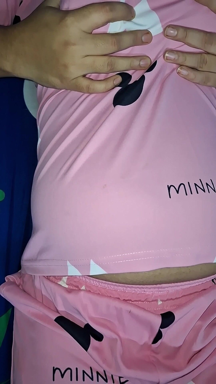 horneySonu: Sonu gioca da sola e porca prendendo in telugu