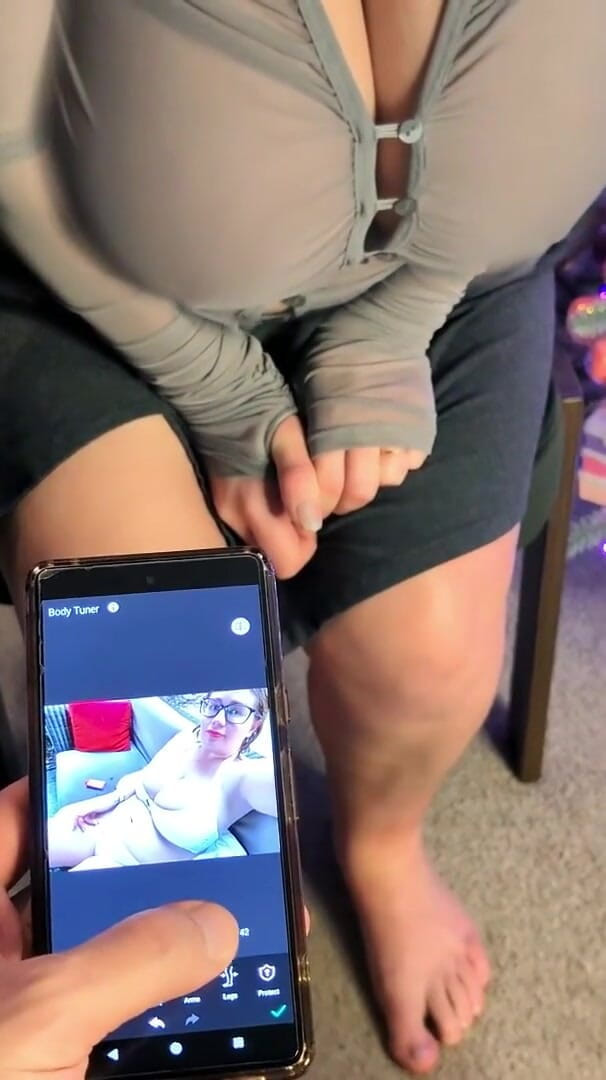 Beautiful Tits (JessieHH)