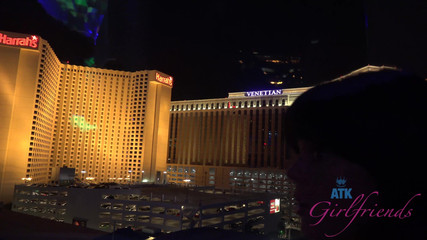 ATK Girlfriends: 她的腿和屁股真的很紧！