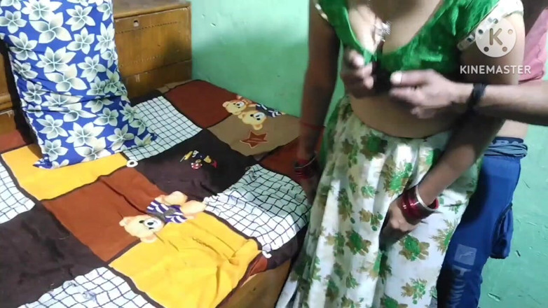 Saxesageth: Very Cute Sexy Indian Housewife Student Sex Enjoy Very Good...