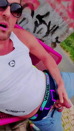 Slutboyben: Slutboyben Cam4 highway exhibicionista