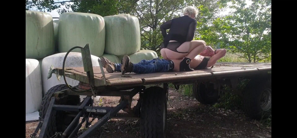 UserBitch1: Sừng ngoài trời Fuck