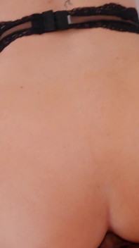 Creampie batang besar untuk bintang lucah blonde yang cantik Ava Stone