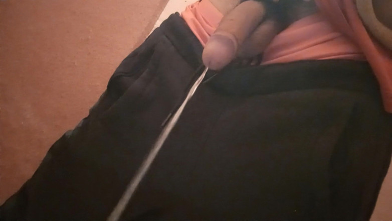 Jon Arteen: Jon Arteen Fait Pipi Dans Les Toilettes En Pensant À Toi (porno...