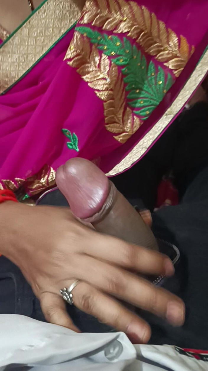 Decent couples: Indiana bela madrasta seduziu enteado fodendo duro enquanto massagem