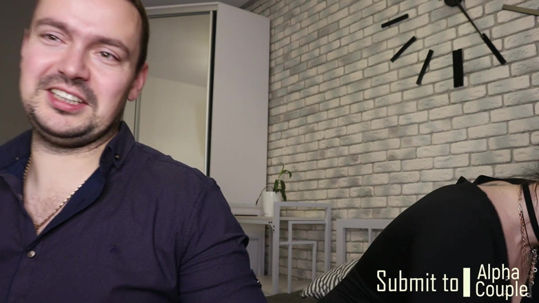 Goddess Misha Goldy: Penis ocas tvého snu se snot, plivat, burps a sperma...