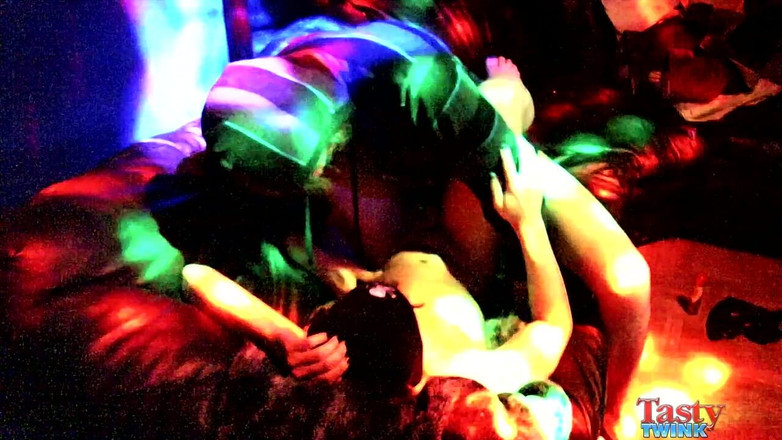 Tasty Twink: Tristan Hollister und Carlos