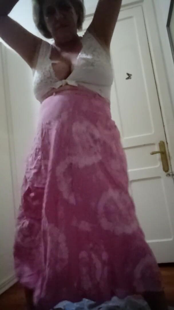 Susanmature: Nice dance