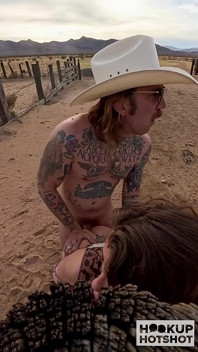 Wspaniała dziwka Eden Ivy podłącza się do Bryana Gozzlinga!