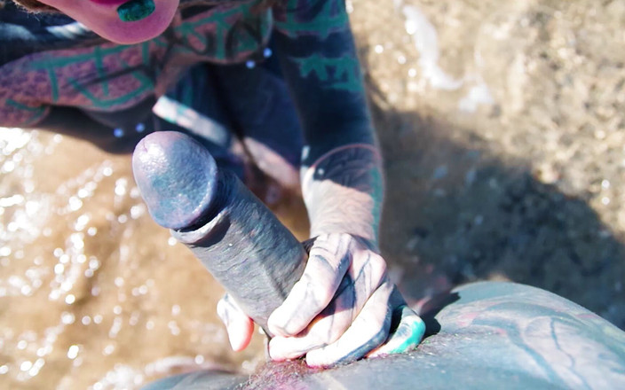 Anuskatzz: Outdoor-strand pOV Blowjob - Schlampig durch die Wellen