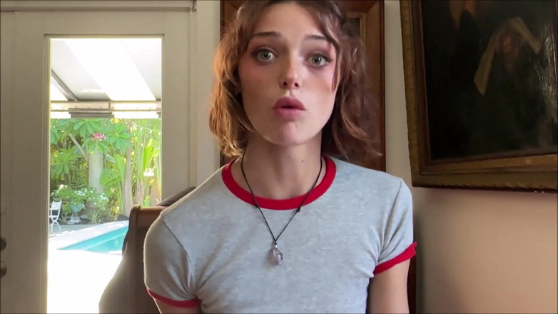 Alex Adams: Sexe bizarre avec une demi-sœur rousse minuscule - Shrooms Q - Family...