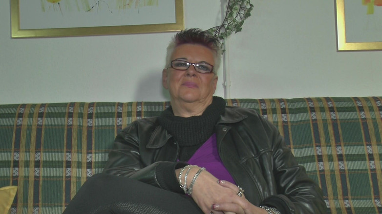 All you need to fuck: युवा और परिपक्व लड़कियां जंगली ऊँगली करने का जुनून