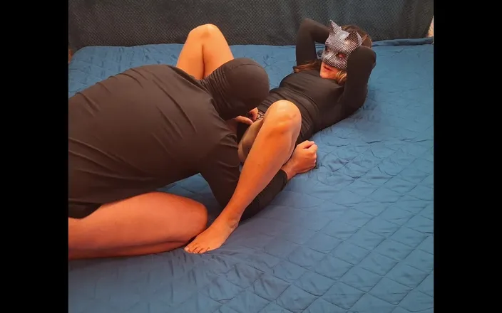 Sucre Maricruze: Masked and Clothed - a Slow, Passionate Encounter Between Two Anonymous...