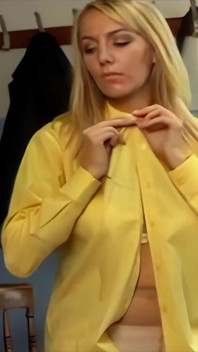 Kajian yang menampilkan Hayley-Marie