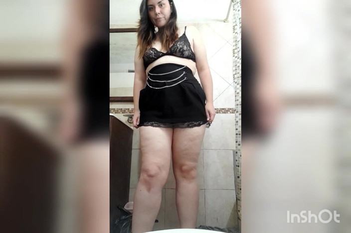 Chubby Sex Symbol: Velká krásná dívka tě nutí čůchat její zadek