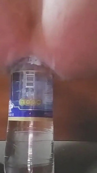 Große flasche und musik