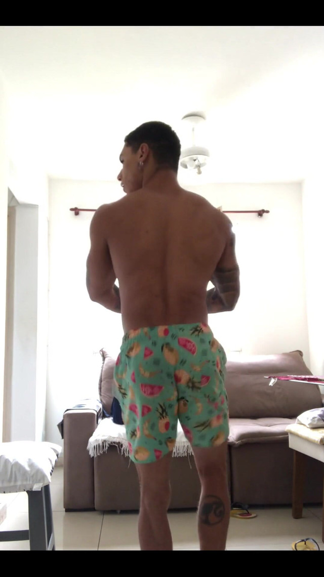Dancing Khaled (Exxtevao) Dancing Khaled (Exxtevao)