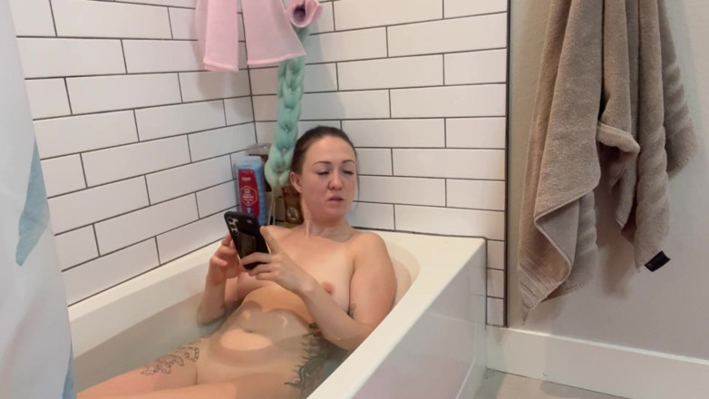 Bigmax8inch: Exhibition de sous la douche, partie 1, nouveau coloc oublié de...
