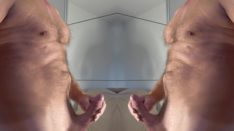 Alex Bullmann: Mirrored I
