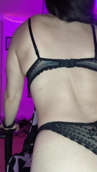 Does It Looks so Good Black on Me?