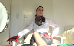 Lady Victoria Valente: Hedvábné šátky se hodí - neckerchiefs a ascot cravat