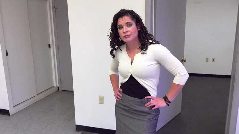 Sammi Starfish: Stepmom awkward blowjob