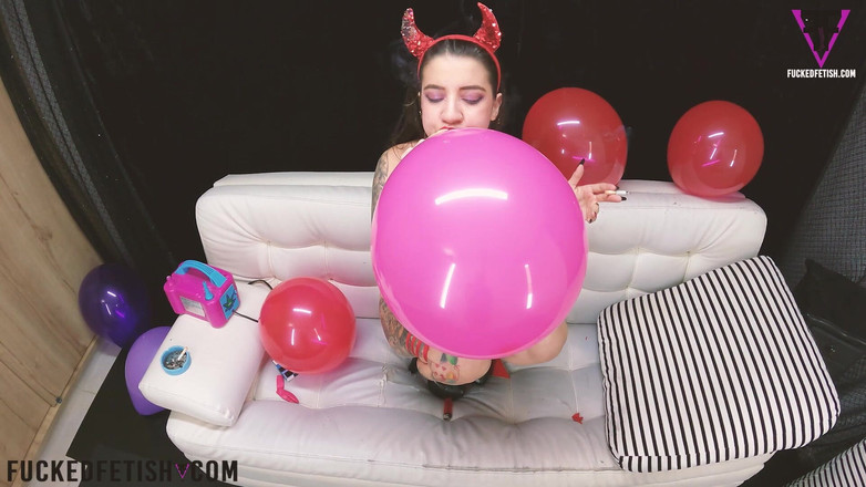 Fucked fetish: Gratis POV Djävulskrökning popröda ballonger