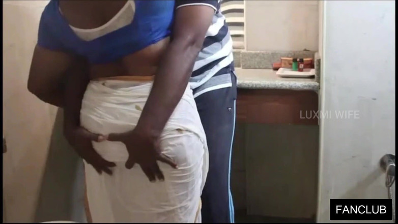 Luxmi Wife: Bts - Manželka šuká instalatéra