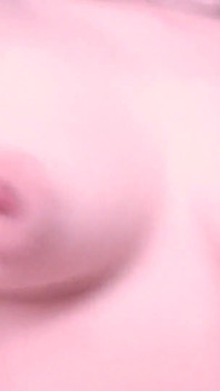 Ich habe gerade einen Kommentar für Foxy muschi hinterlassen und sie kam, um mich zu ficken