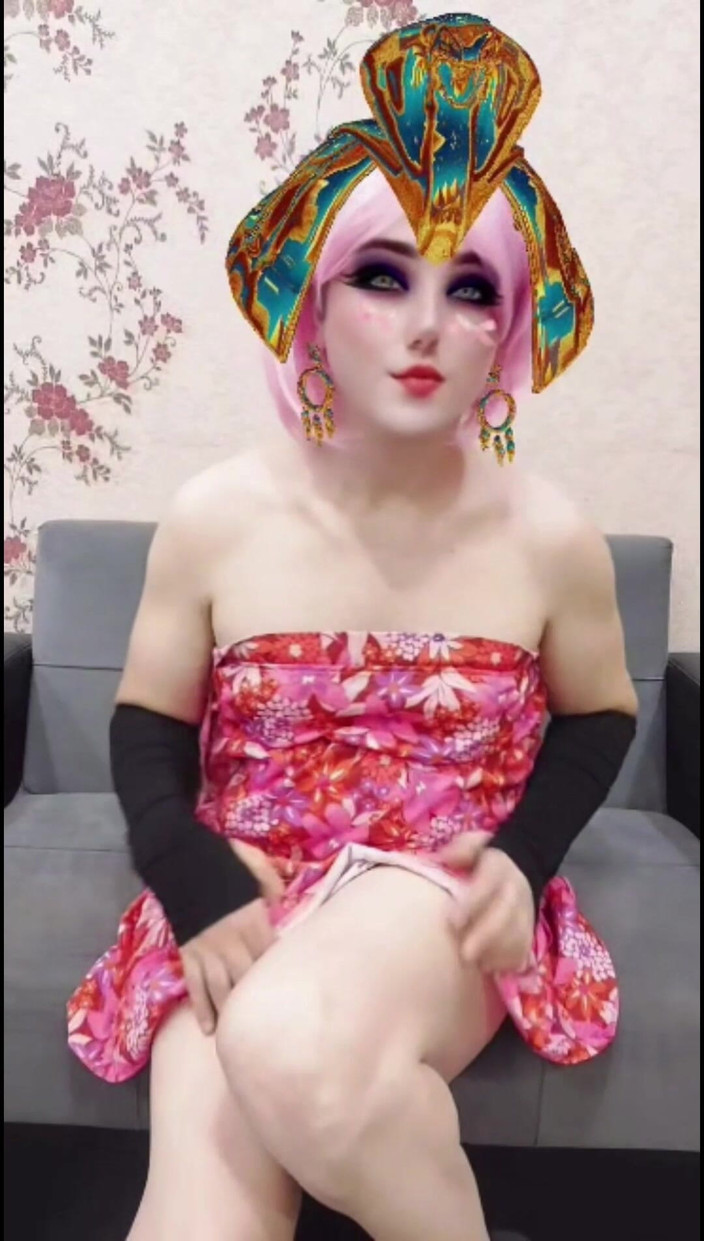 Kitty_Cross: エジプトの王族:アンケセナムン、魅惑的な王女