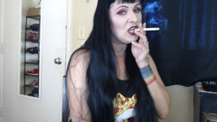 Abby Anna: Fumo di profilo naturale