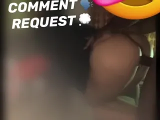 Ha scopato la sua ragazza per renderla felice