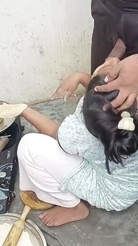 부엌에서 새엄마 따먹기