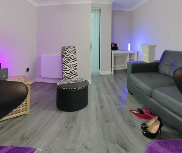 Nicole DuPapillon VR Productions: Domácí služka šuká Johnnyho Torso Dorso Doll