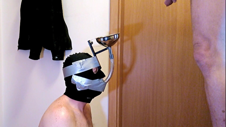 Master Drex: Funnel and piss