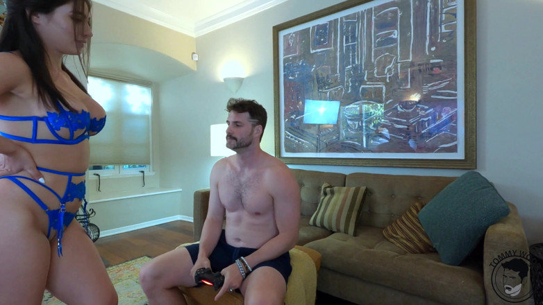 Tommy Wood XXX: Horny girl gets creampied and facialized by two hunk euro...